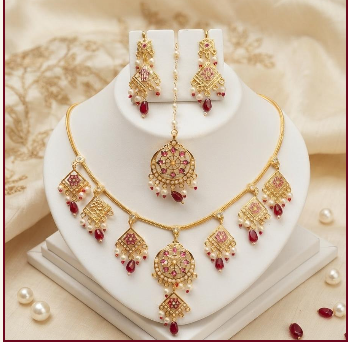 Heritage Jewellery Set