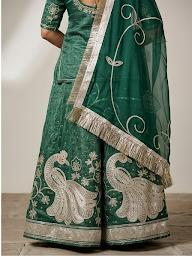 Emerald Zari Drape Poshak view 2